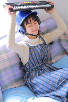 按摩棒塞着不准拿出来